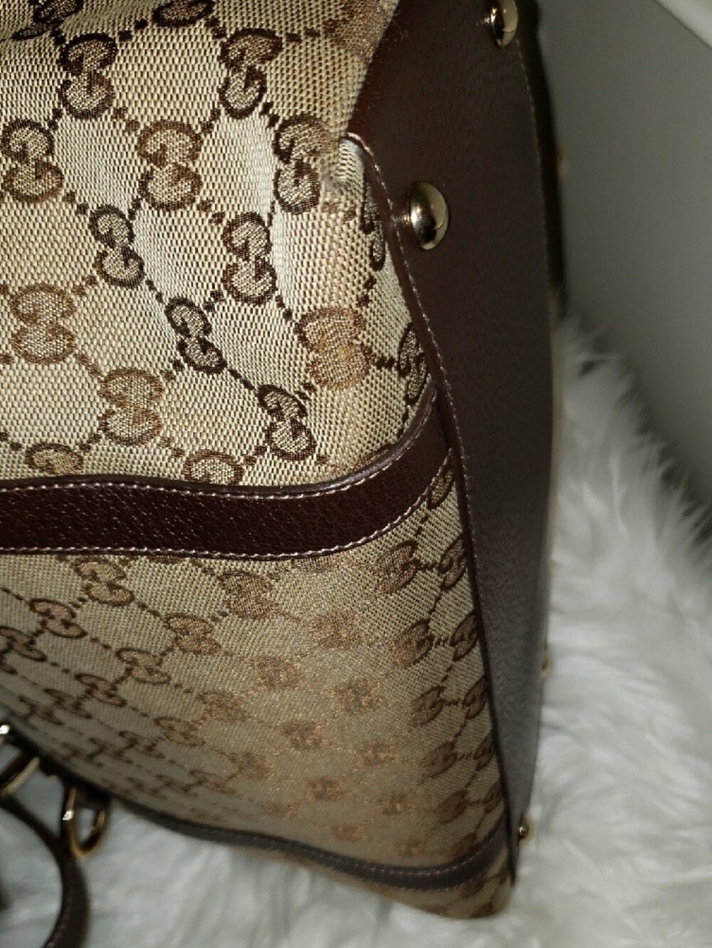 Gucci Beige GG Canvas Shoulder Bag with Dark Brown Leather Trim - Picture 9 of 16